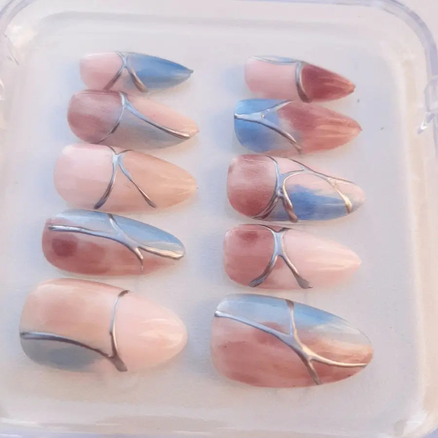 Faux ongles Mystic futuriste métallique multicolore