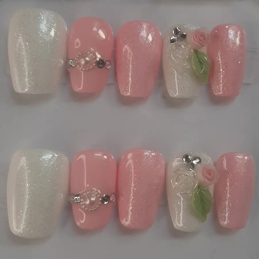 Faux ongles Rose Garden romantique élégant roses