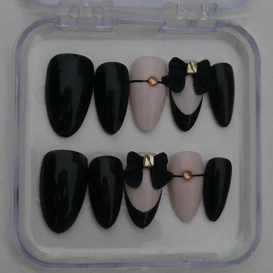 Press-on nails Dark Lady noir rose nœud élégant