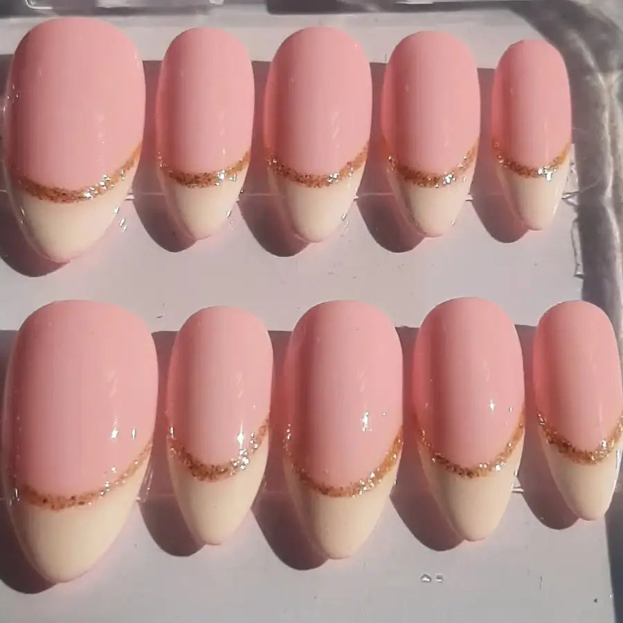Press-on nails Rosy Glow élégant mariage doré french
