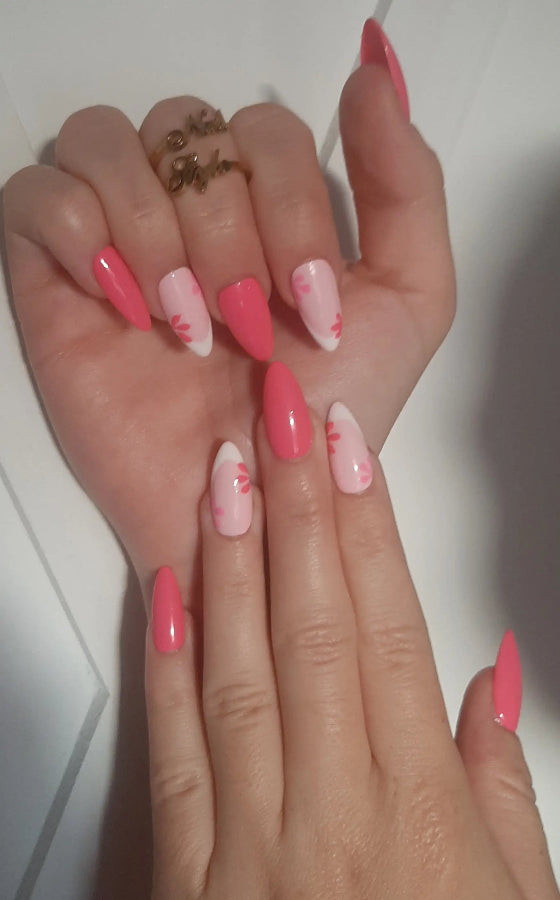 Pose press on nails Lily Blossom mariage