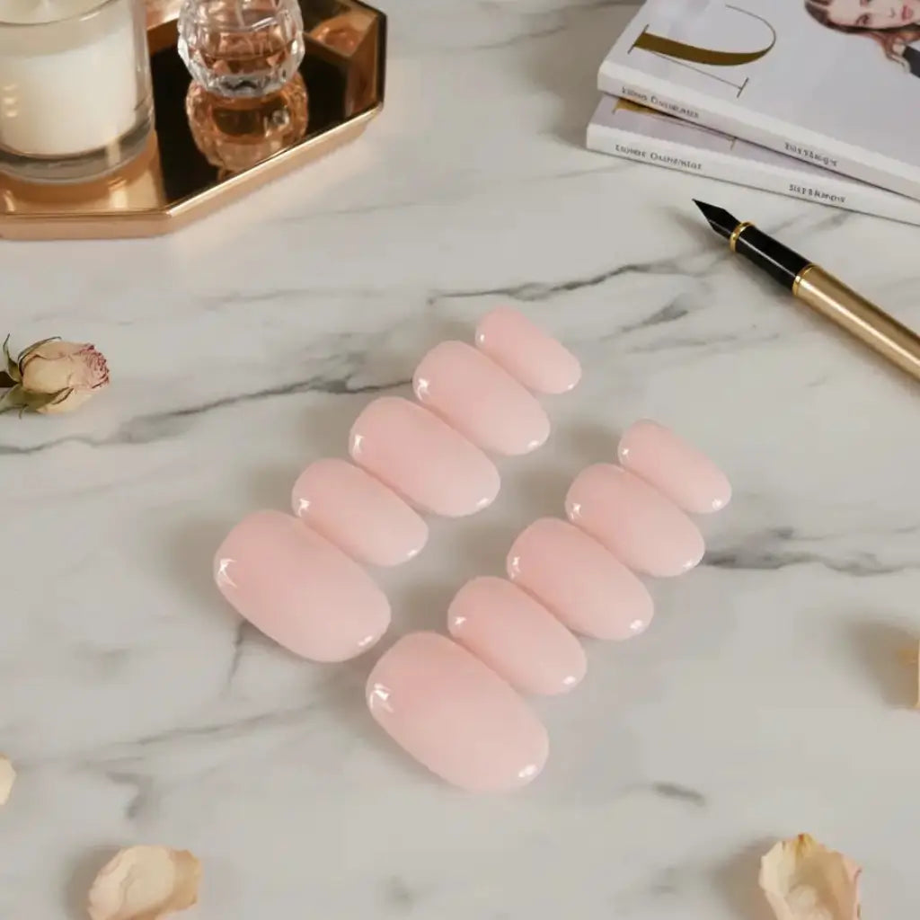 set de 10 ongles sur marbre) : "Faux ongles Perlina baby boomer - Set complet de press-on nails rose poudré avec perles